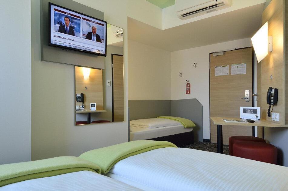 B&B Hotel Aschaffenburg Bagian luar foto