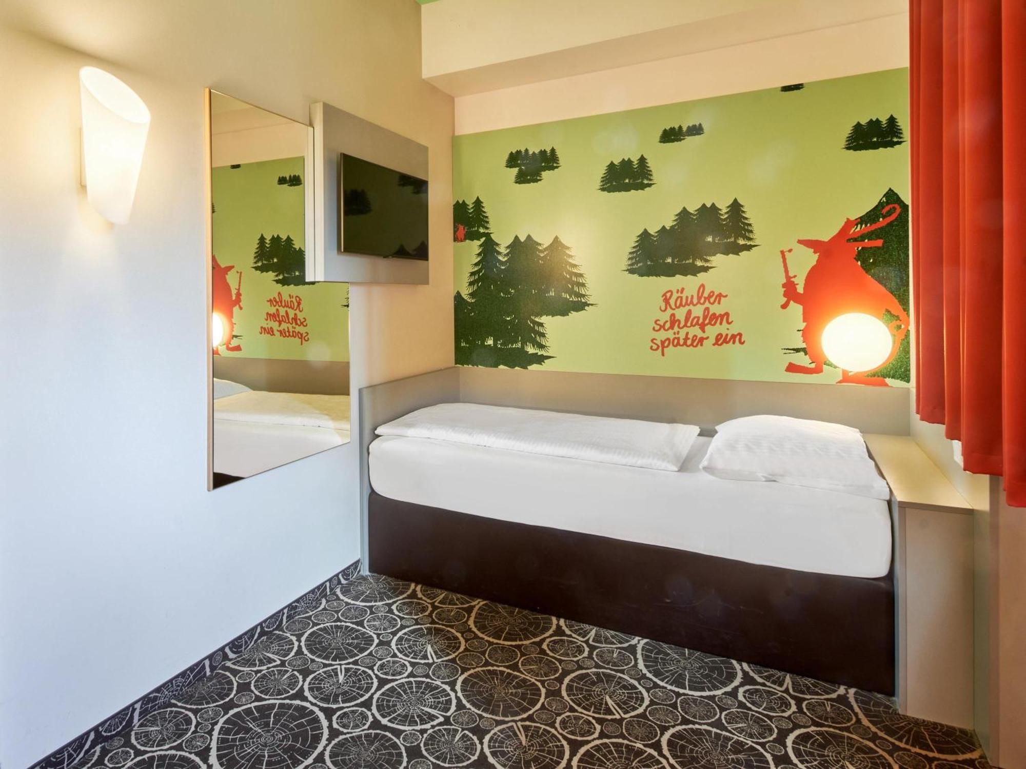 B&B Hotel Aschaffenburg Bagian luar foto